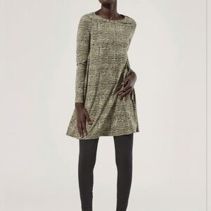 PACT Revive Organic Cotton Swing Dress Tan Black Print Size Small